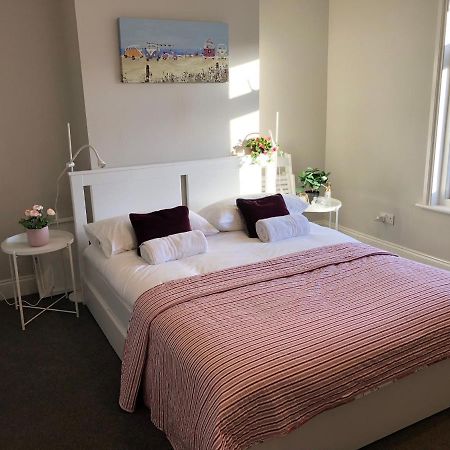 Three Bedroom City Home With Garden 사우샘프턴 외부 사진