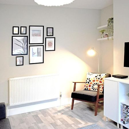 Three Bedroom City Home With Garden 사우샘프턴 외부 사진